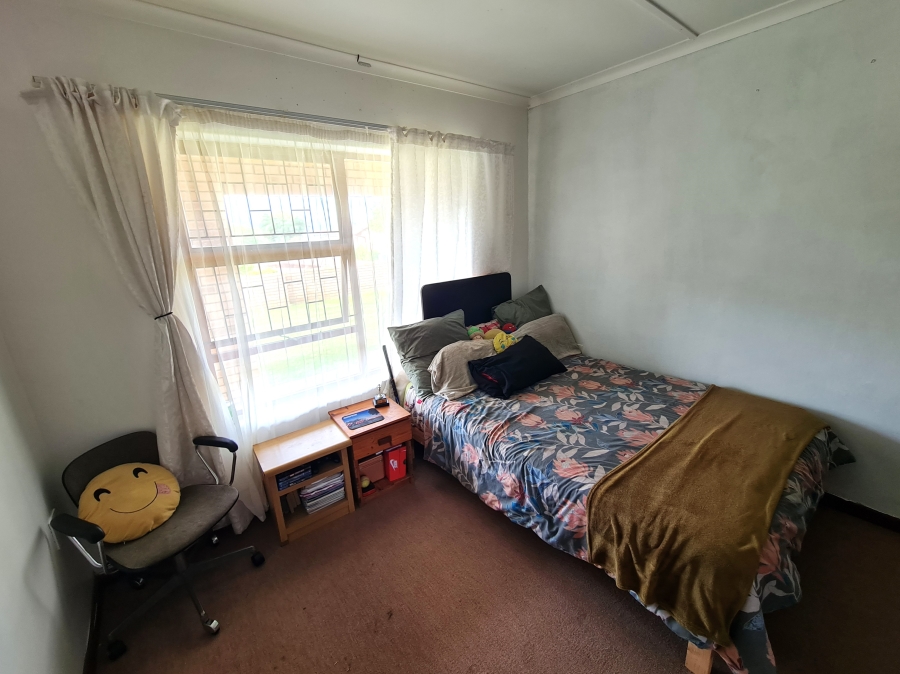 2 Bedroom Property for Sale in Noorsekloof Eastern Cape